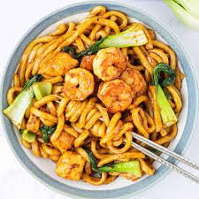 Stir fry garlic shrimp udon noodles