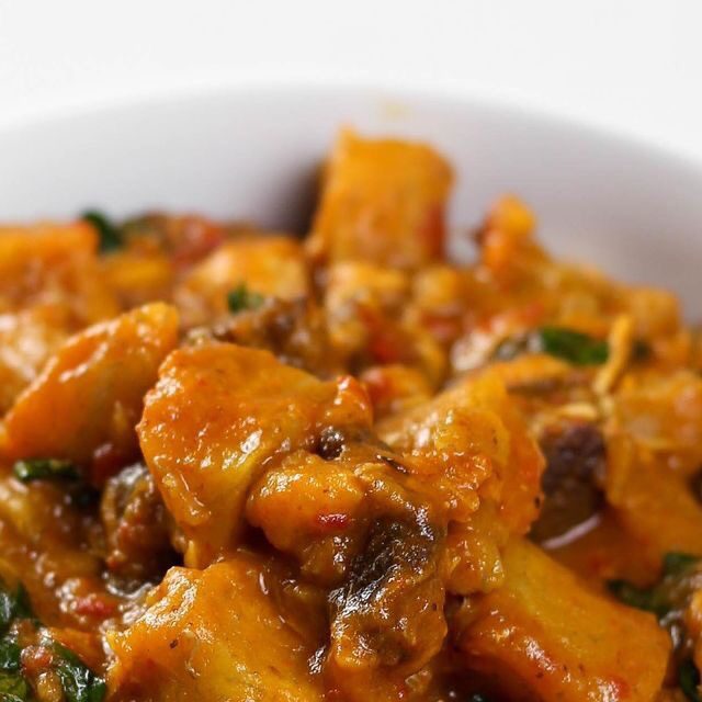 Porridge Yam with dry fish