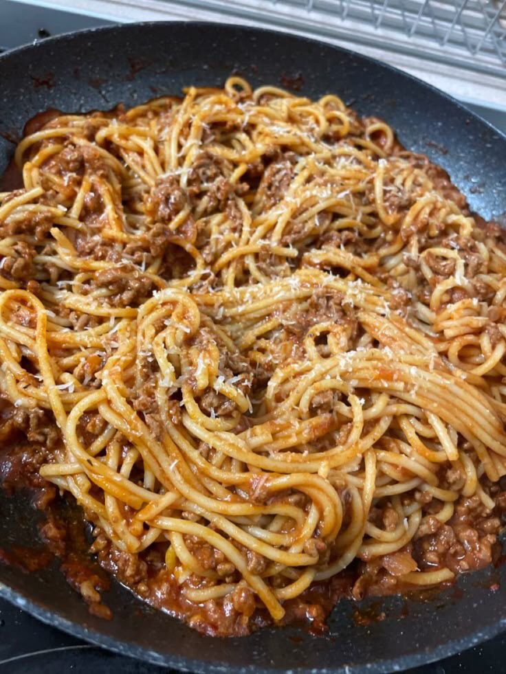 Spaghetti bolognese with minced Beef