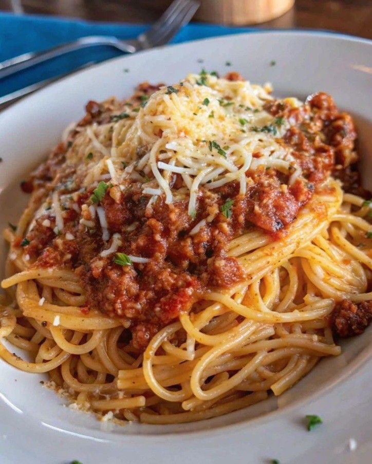 Spaghetti bolognese with minced Beef