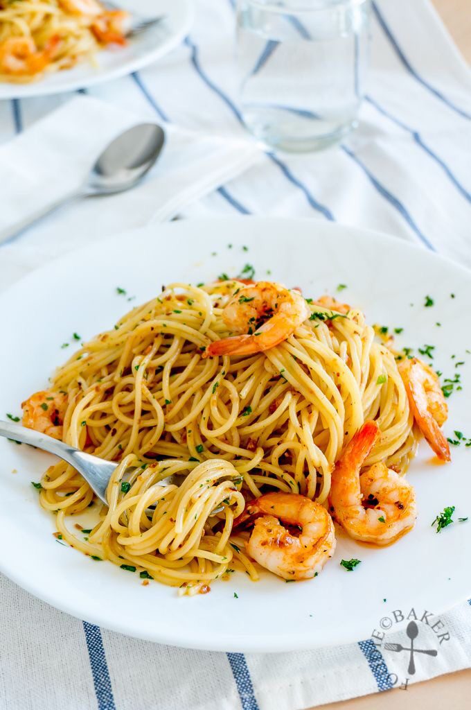 Spaghetti Aglio e olio with shrimp