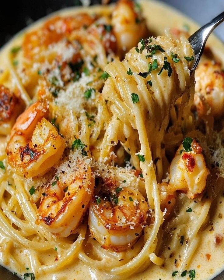 Coconut pasta (with chicken or prawns)
