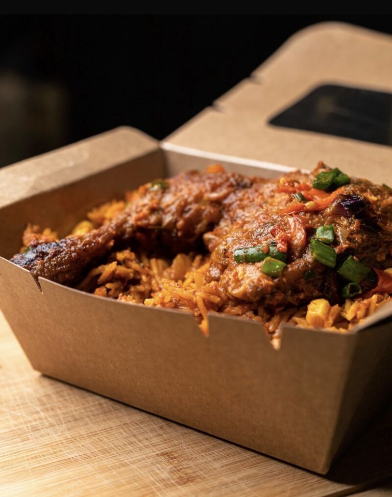 Smokey Nigerian jollof with chicken and plantains